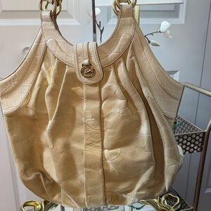 Brahmin Cream/Tan Embossed Leather Hobo with Gold Hardware